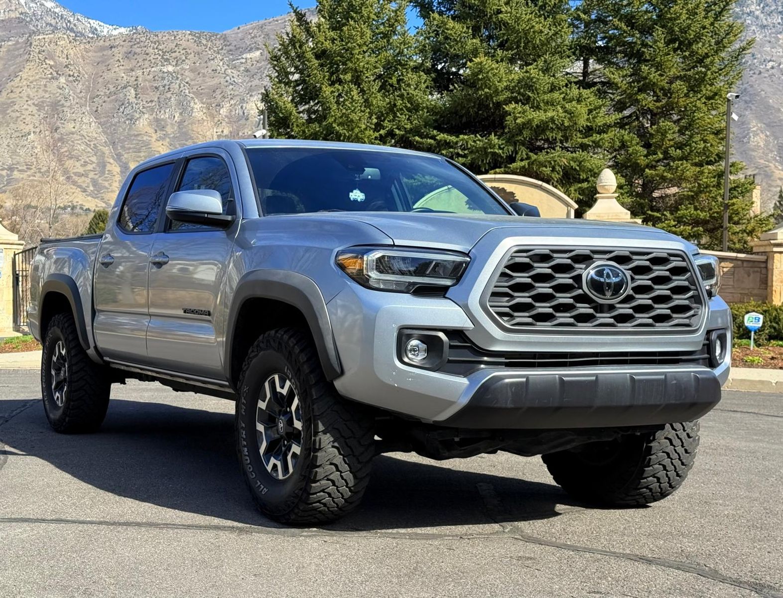 2023 Toyota Tacoma TRD Off-Road