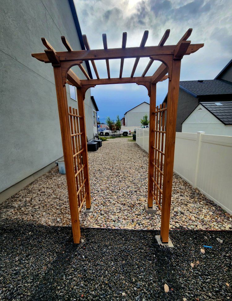 Main image 4