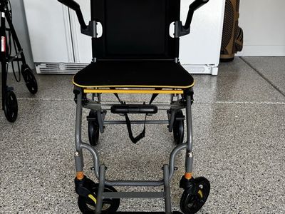 Lightweight wheelchair