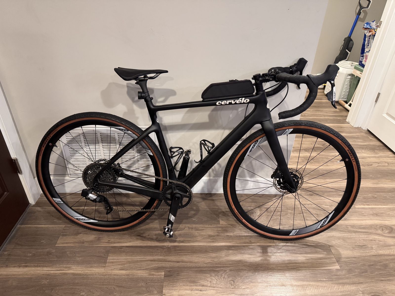 Cervelo Aspero Size 54 - Apex AXS