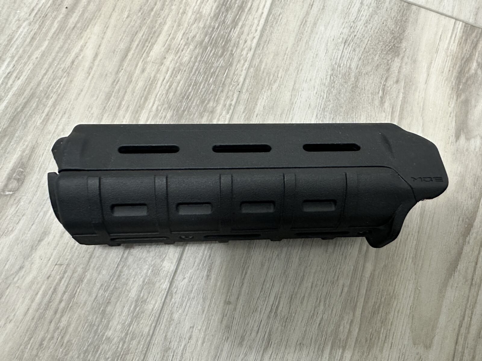 Magpul MOE Carbine Length AR Hand Guard