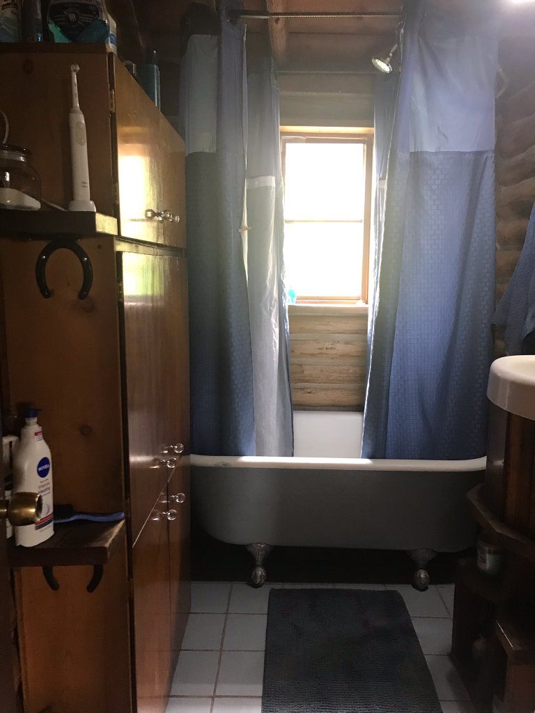 Main image 18