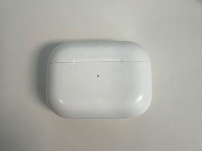 Apple AirPods Pro (2nd Gen) Wireless Earbuds w/ Charging Case (lighting cable)