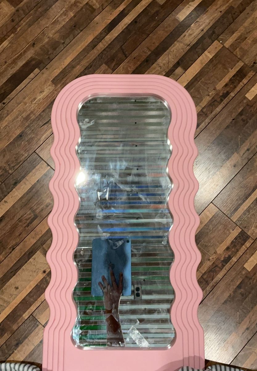 Pink wavy mirror