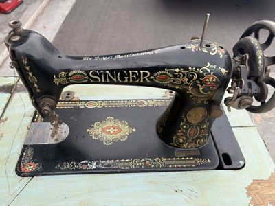Vintage Singer Treadle Sewing Machine