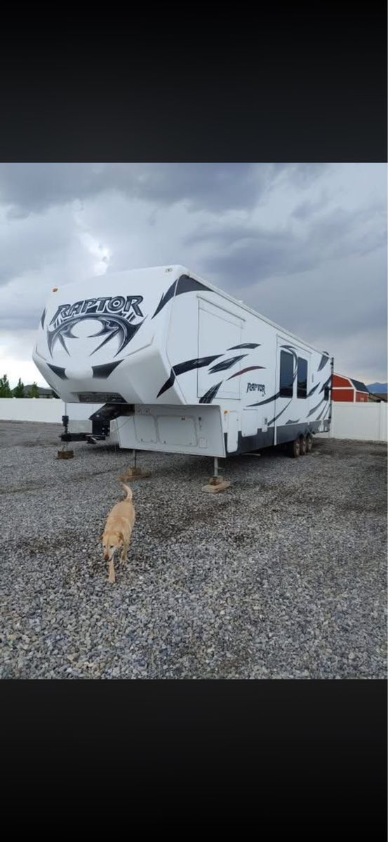 Keystone Raptor 377se