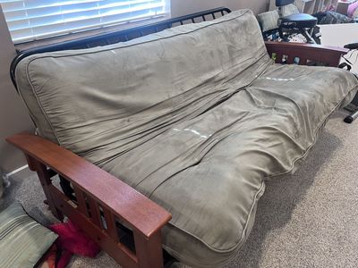 Futon for free