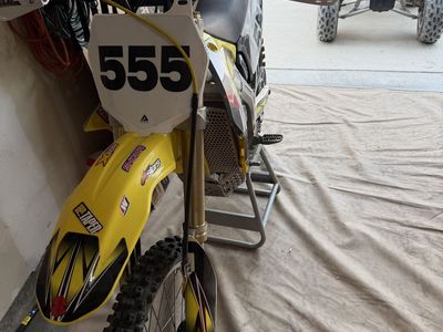 RMZ 450 2005