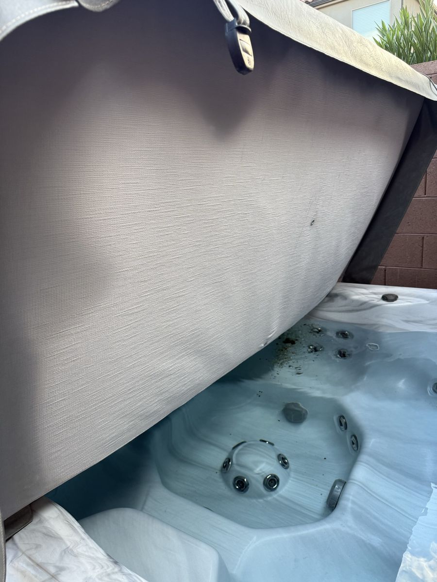 Free hot tub cover
