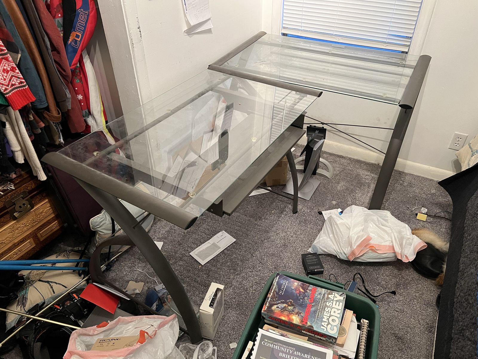 Glass Top L-Shaped Desk - Modern Office or Gaming Desk with Metal Frame