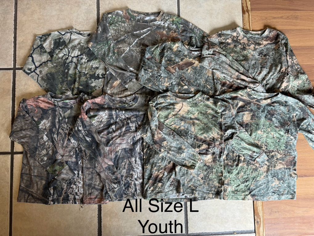 Camo Hunting Youth Long Sleeve Shirst Size Large