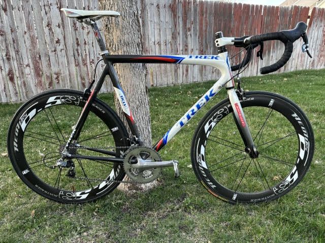 Trek Madone SL5 -- 60cm