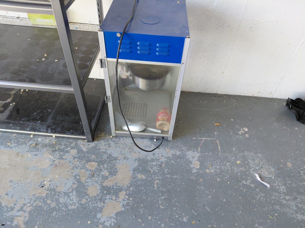 popcorn machine