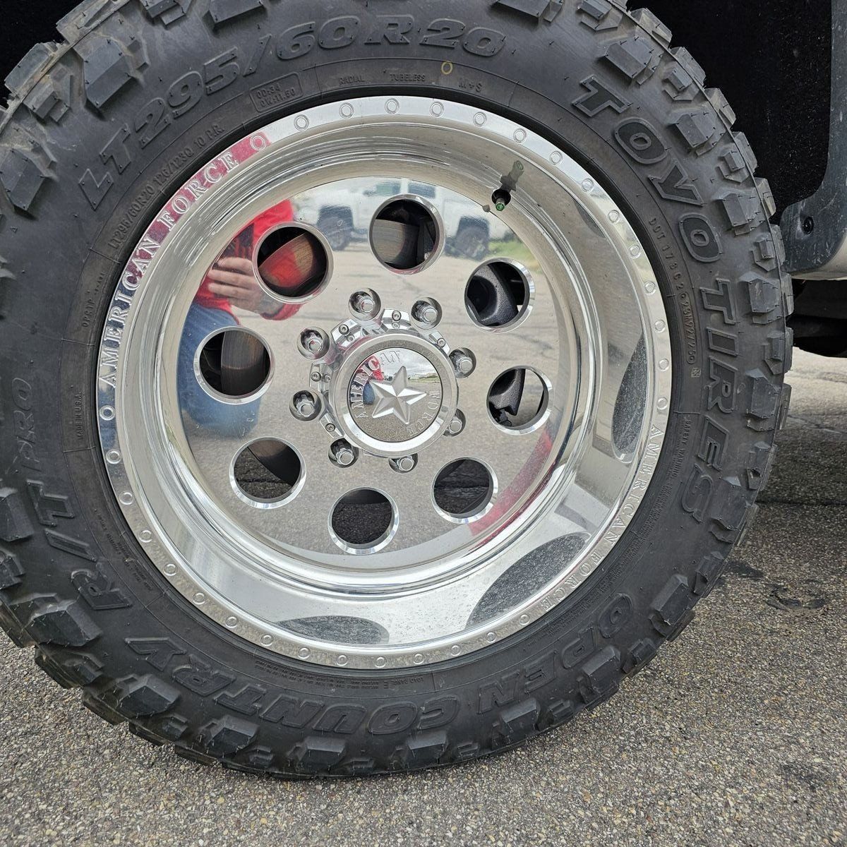American Force wheels & Toyo Tires