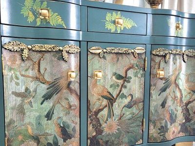 Serpentine green buffet