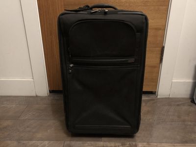 TUMI Expandable Carry On Suitcase Luggage Bag 22022D4 2 Wheel