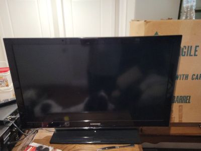 Samsung 40 Inch TV