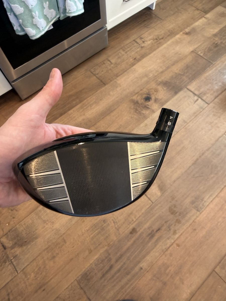 Like New Titleist GT3 Driver Head