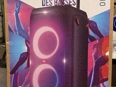 JBL Party Box 310 Portable Speaker New In Box