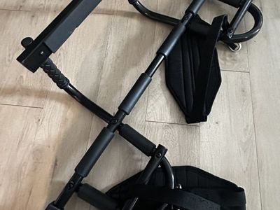 Pull Up Bar
