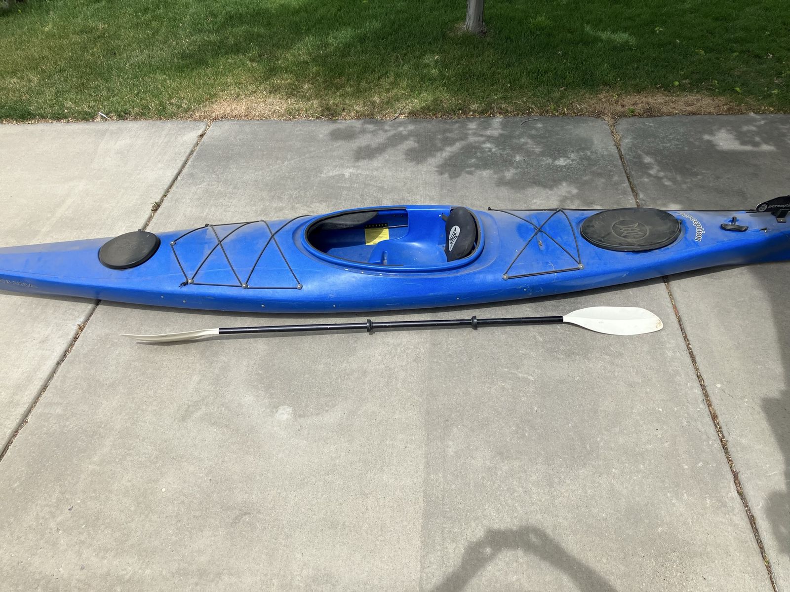 Blue Perception Kayak with Paddle