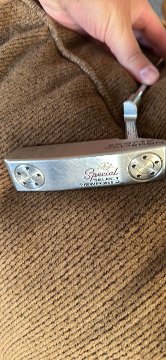 Scotty Cameron Newport Select 2