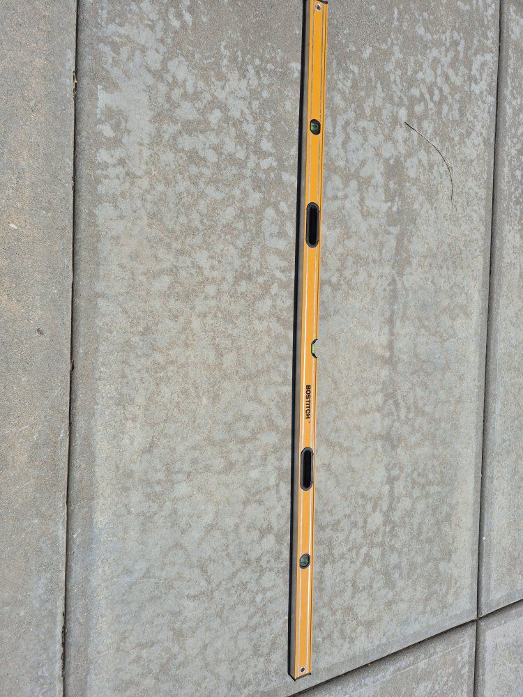 Bostitch 78" Level Hand Tool - Professional Grade for Accuracy