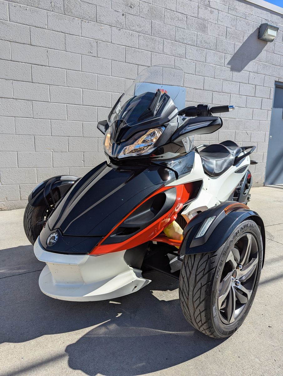 2015 Can Am Spyder ST-S SE5