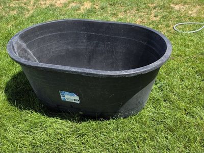 Tuff Stuff KMT100 110 Gallon Oval Super Duty Stock Tank - Impact/UV/Heat Resistant
