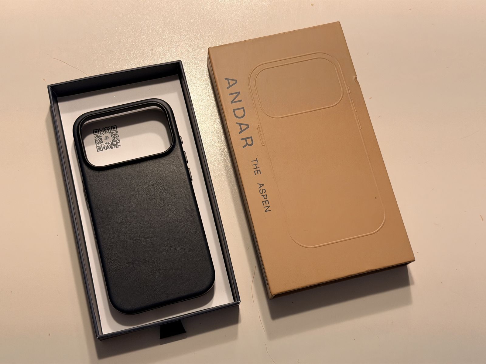 ANDAR The Aspen iPhone 17 Pro Case - “Navy” Leather, MagSafe Compatible