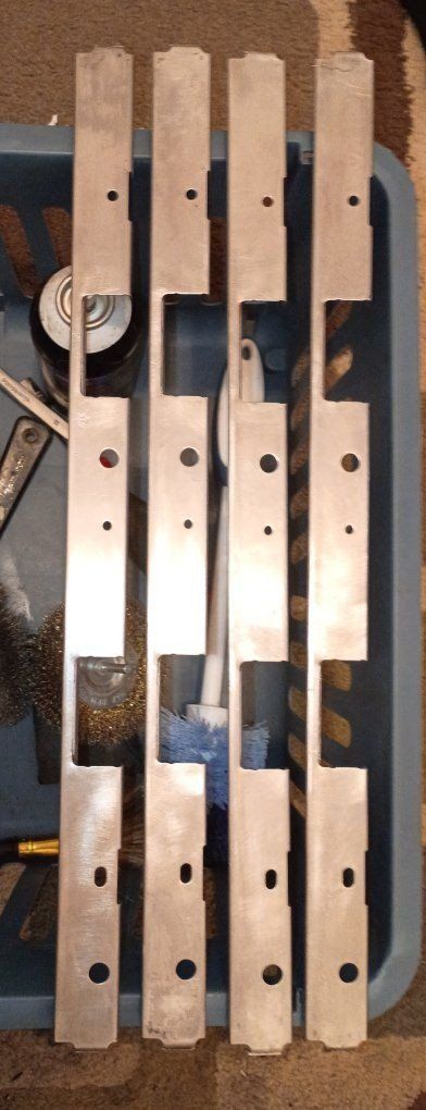 1996–2002 Toyota 4Runner OEM Rocker Panel Brackets – Restored (1997 Limited)