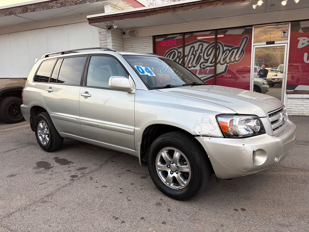 2004 Toyota Highlander Base