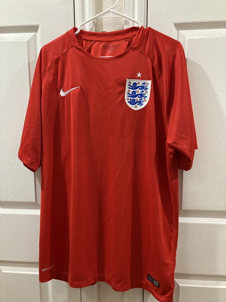 Vintage Nike Red England 2014 Soccer Jersey