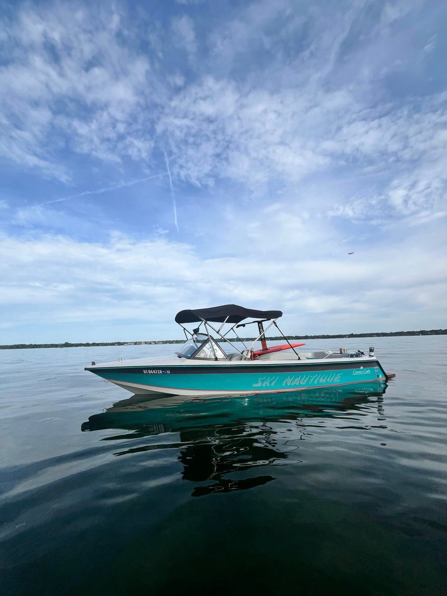 1990 Correct Craft Ski Nautique Ski Boat with Trailer