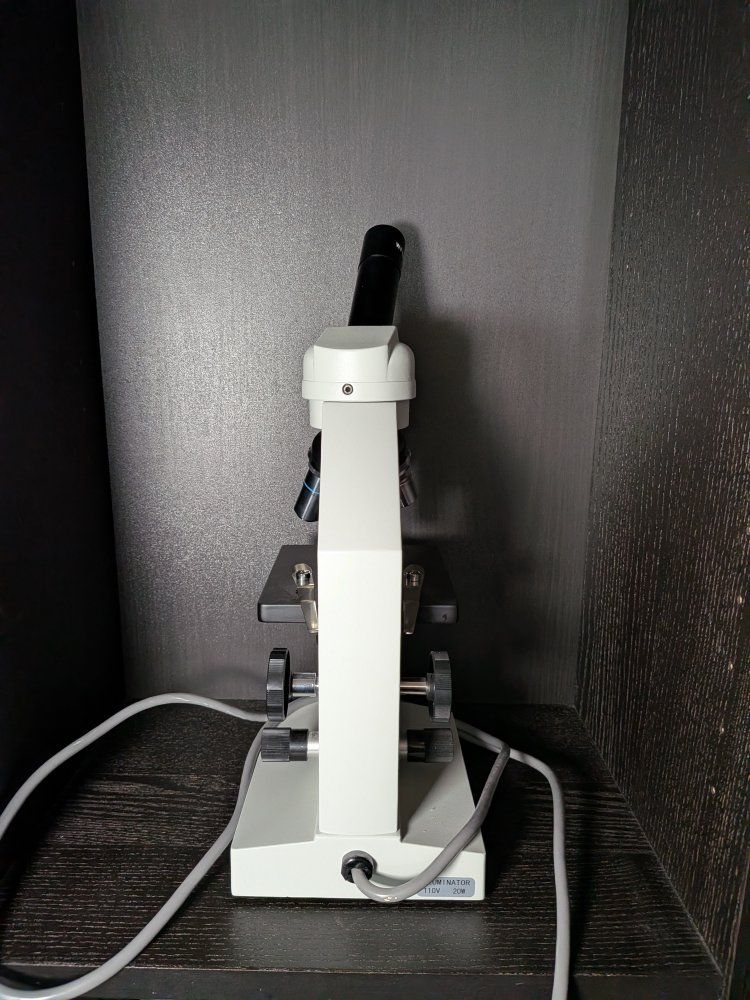 Main image 3