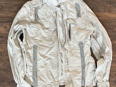Deisel button up