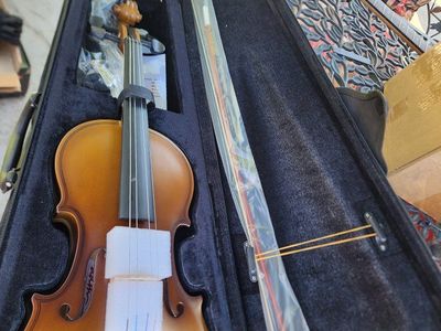 3/4 Size Acoustic Violin Outfit with Hard Case, Bow, Tuner, and Rosin New