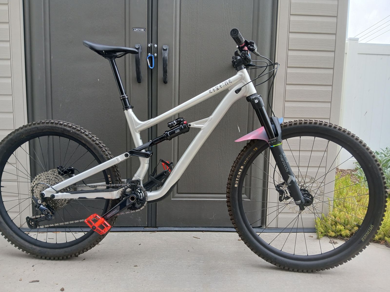Specialized Status 2 140 S4