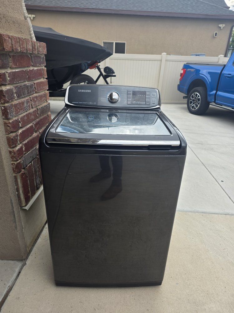 Samsung 5.2 cu ft Washer
