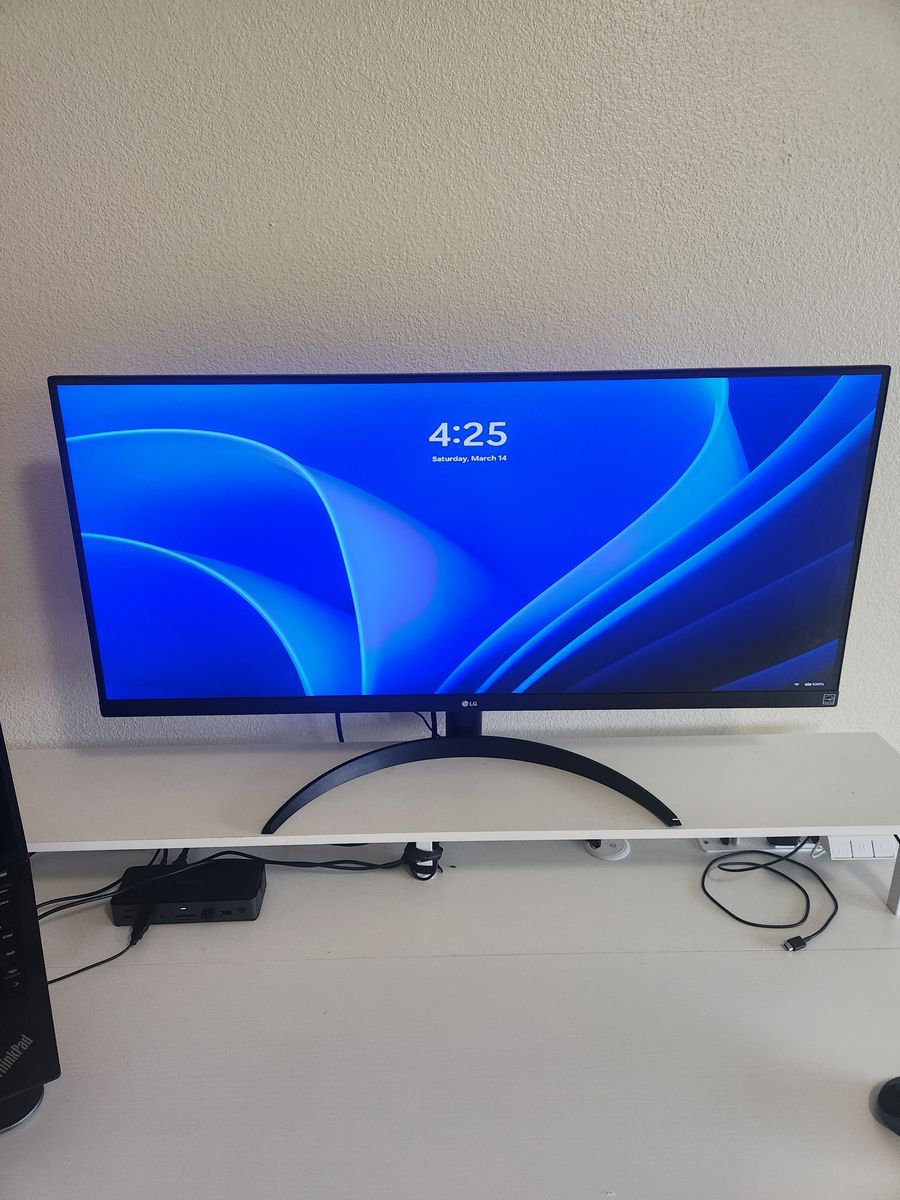 Computer monitor