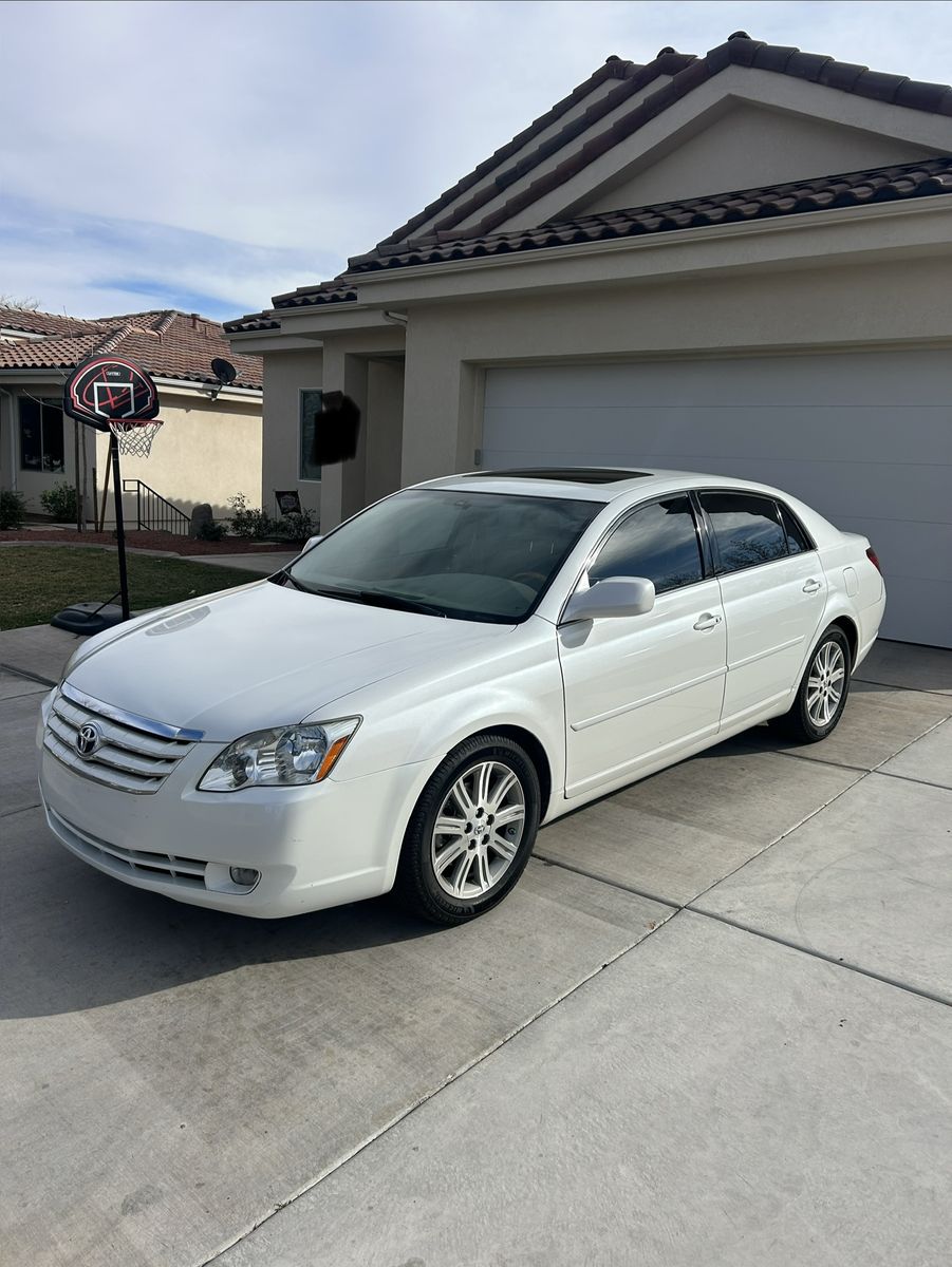 2007 TOYOTA AVALON Limited