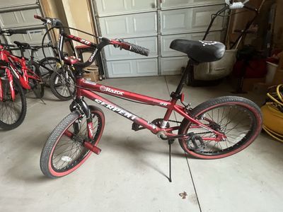 Razor Screamin' BMX Bike