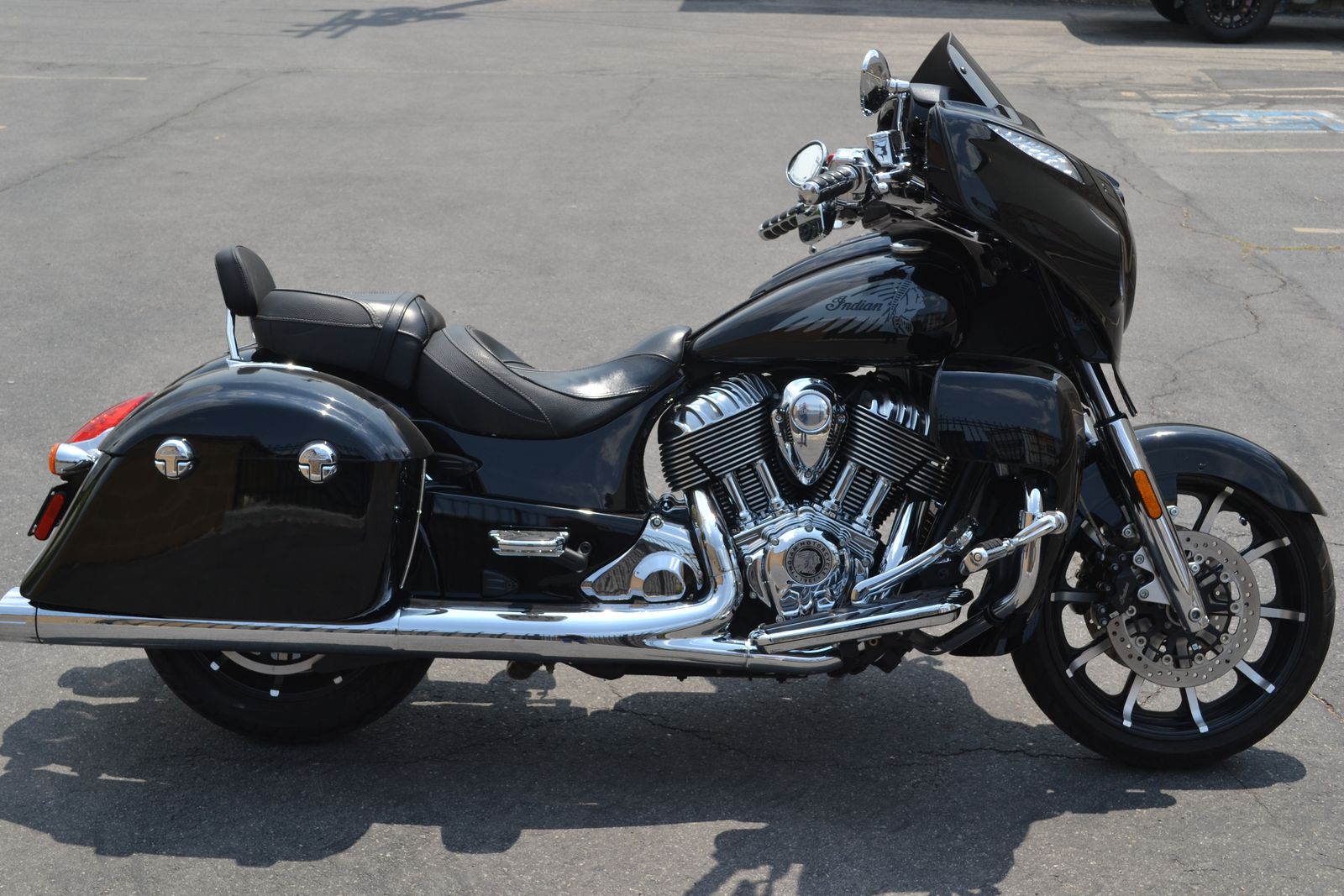 2017 Indian Chieftain Limited - Touring Cruiser