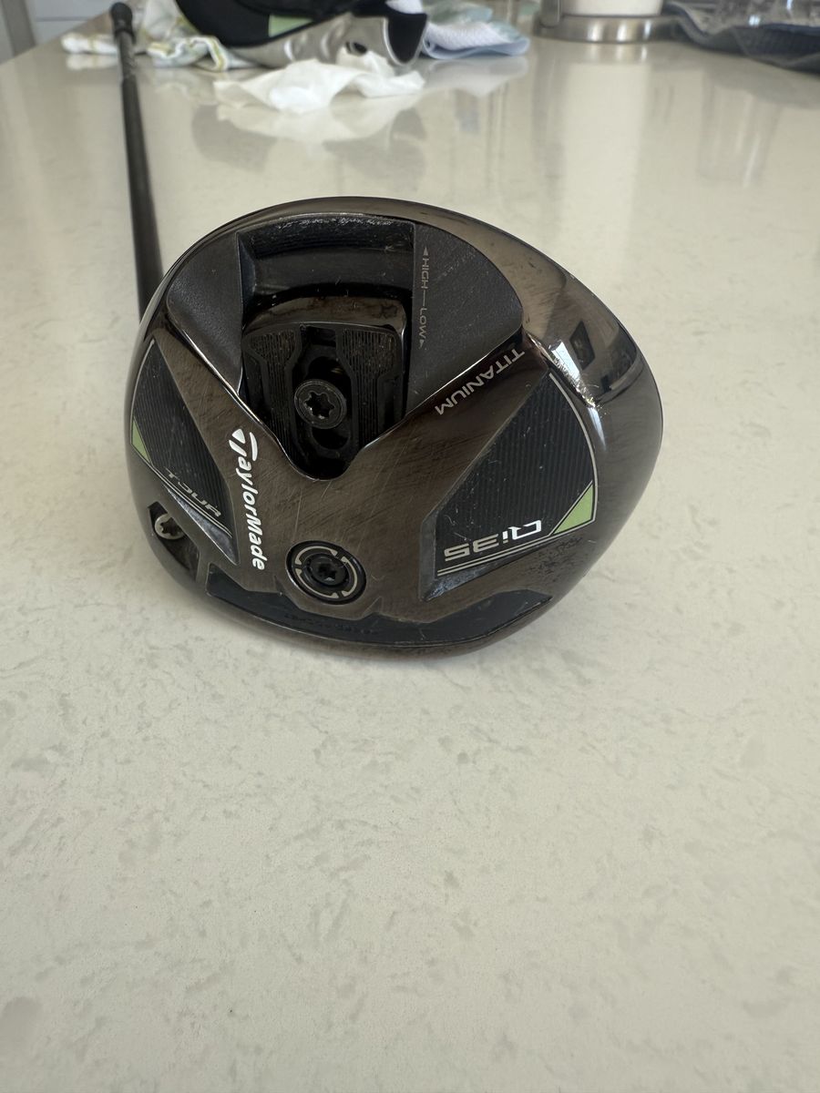 TaylorMade QI35 5 Wood Kai'li Blue 75 stiff flex