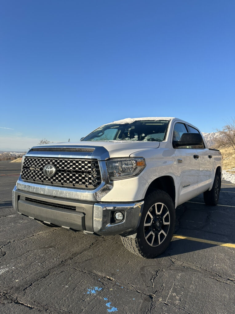 2018 Toyota Tundra CrewMax SR5