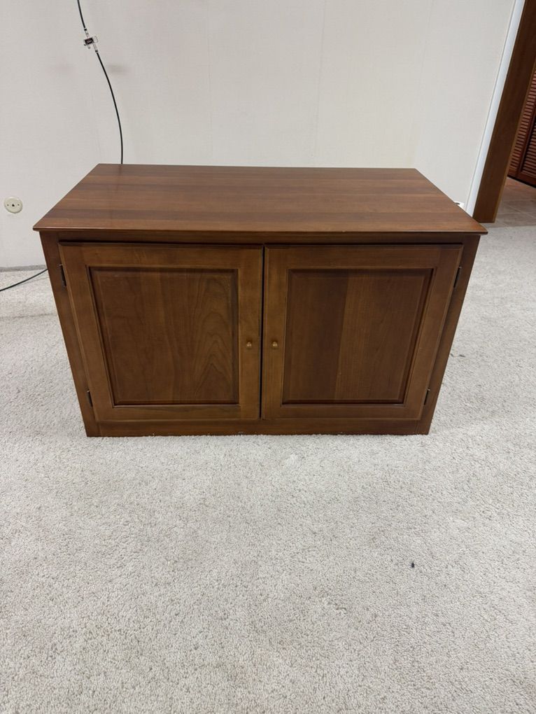TV cabinet