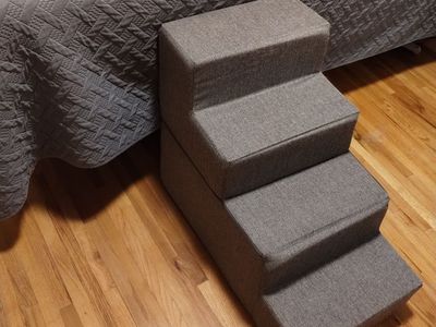 Foam Pet Stairs
