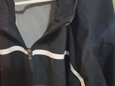 Nike Team Men's Black & White Striped Polyester Full Zip Track Jacket, Size XXL - Excellent Condition