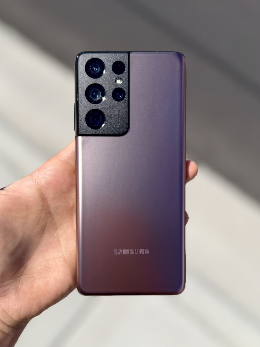 Samsung S21 Ultra 128 GB Unlocked - Like New