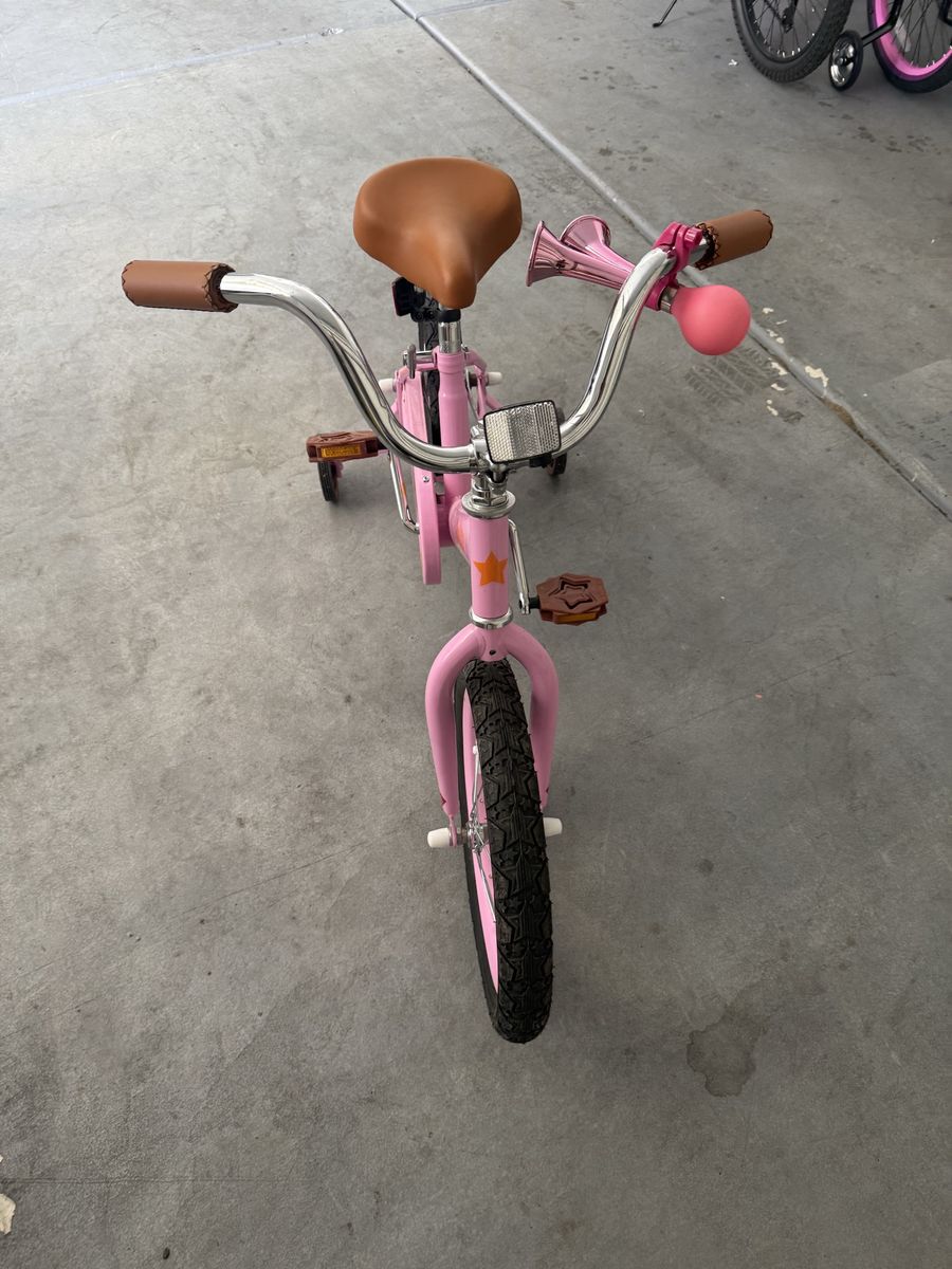 Pink bike, 16 inches wheel